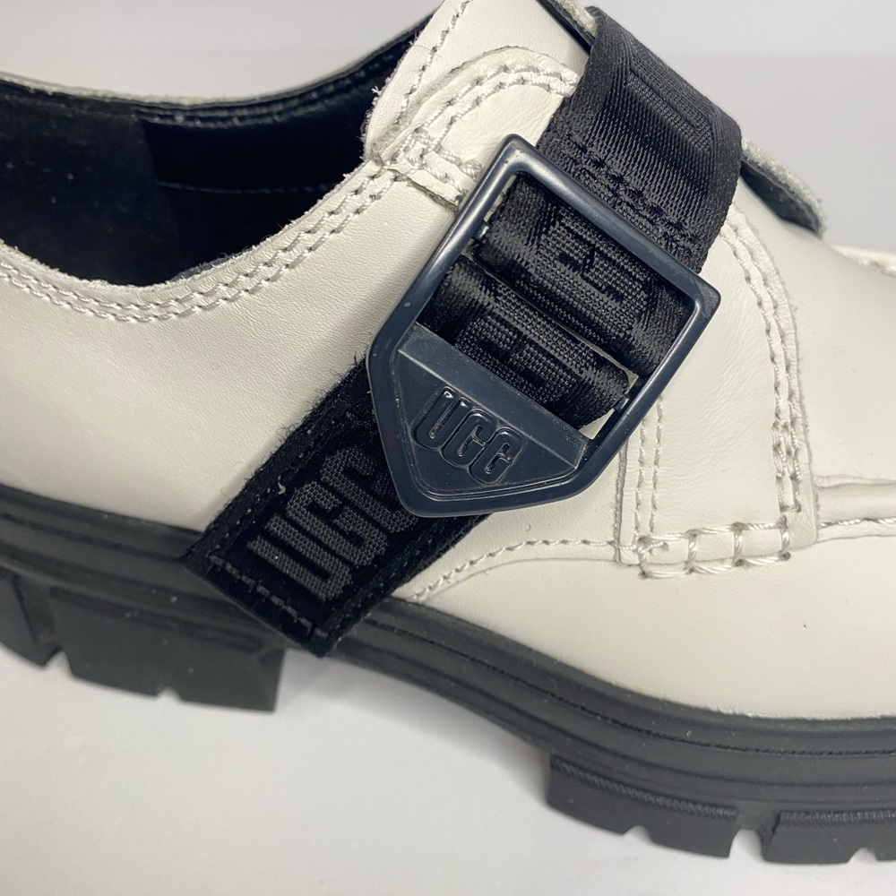 UGG Ashton Platform Strap Loafers white Leather Chunky Lug Sole Women’s 7 NEW - Picture 4 of 10